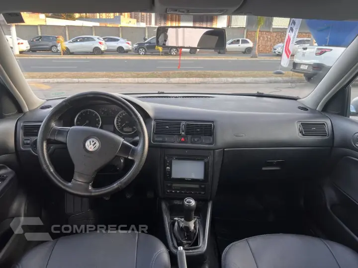Golf 1.6 4P FLEX