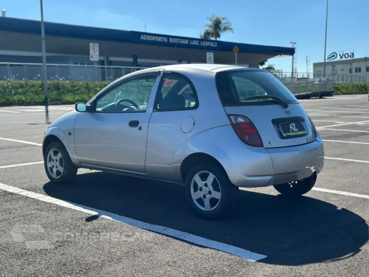 Ka Hatch 1.0 GL