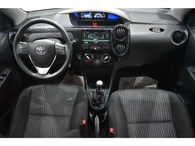 ETIOS HATCH - 1.3 X 16V 4P MANUAL