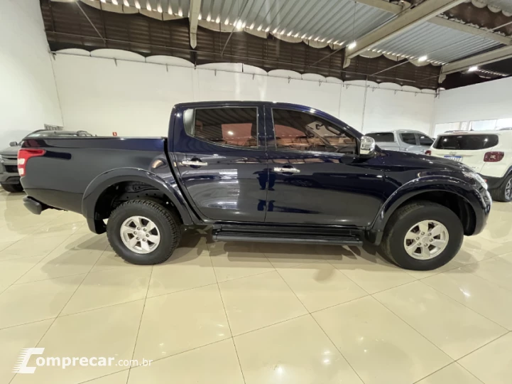 L200 TRITON 2.4 16V Turbo Sport HPE TOP CD 4X4