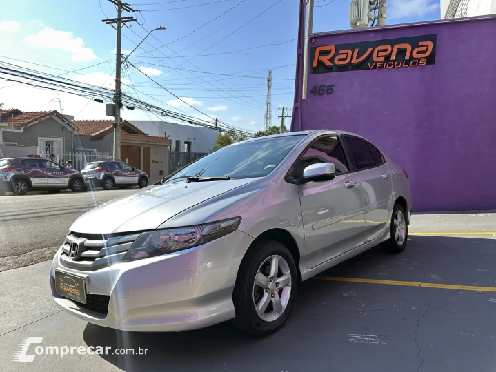 CITY 1.5 LX Sedan 16V