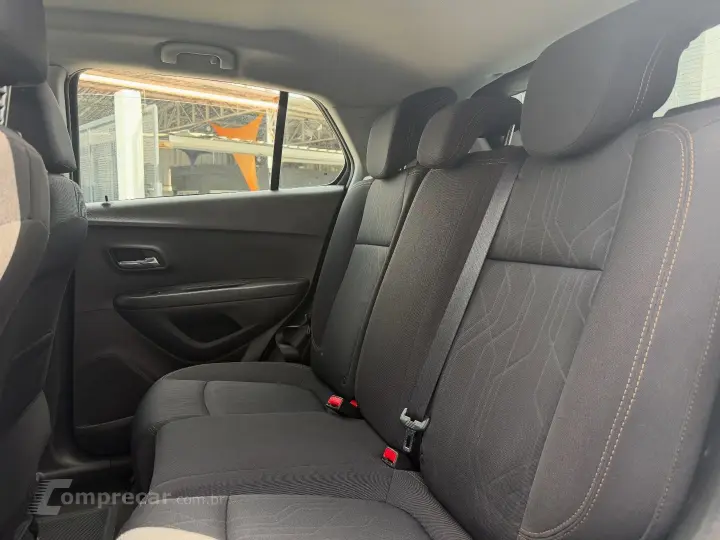 TRACKER 1.4 16V Turbo LT