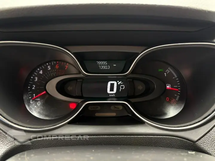 CAPTUR Intense 1.6 16V Flex 5p Aut.