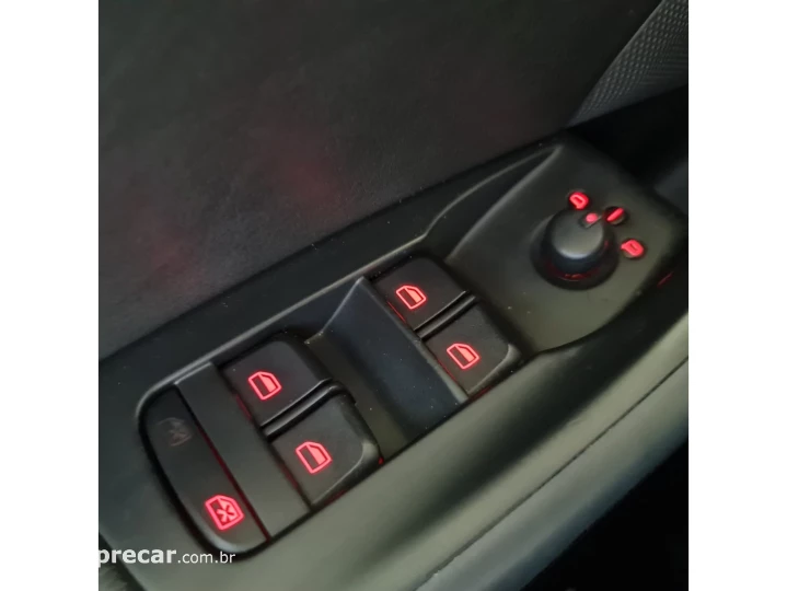 Q3 1.4 TFSI AMBIENTE GASOLINA 4P S TRONIC