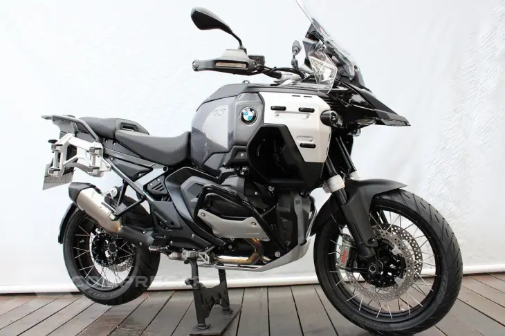 BMW R 1300 GS ADVENTURE TRIPLE BLACK