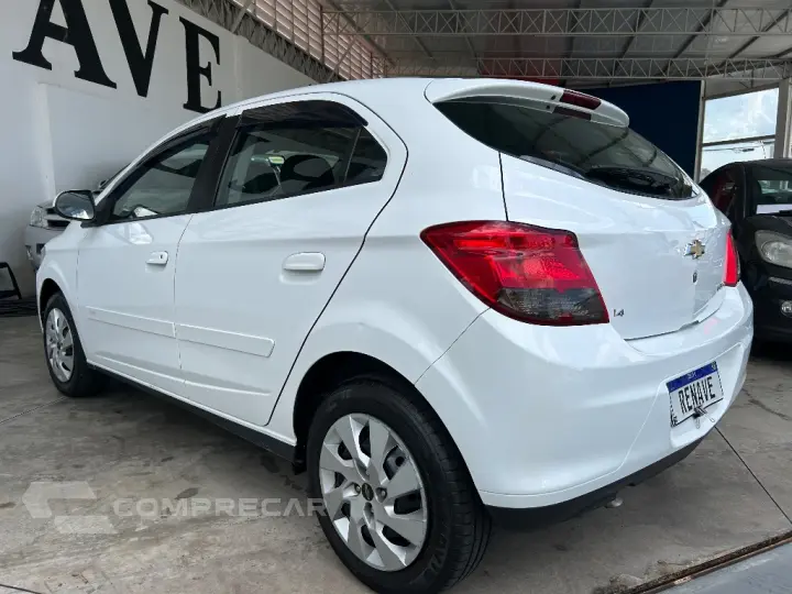 ONIX HATCH LT 1.4 8V FlexPower 5p Mec.