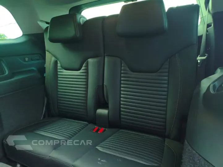 COMMANDER 1.3 T270 Turbo Limited