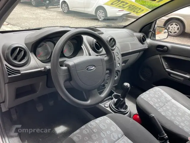 FIESTA HATCH - 1.0 ROCAM HATCH 8V 4P MANUAL