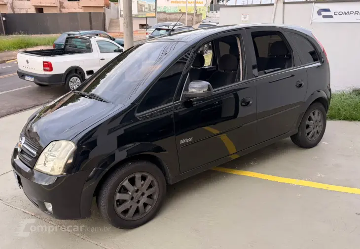 Meriva 1.8 Maxx