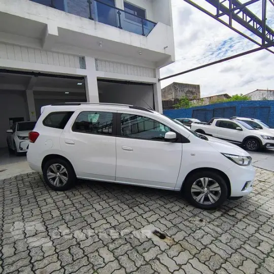 SPIN 1.8L AT PREMIER