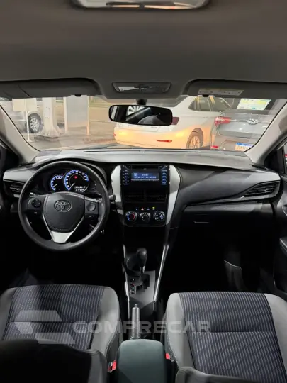 YARIS 1.5 16V Sedan XS
