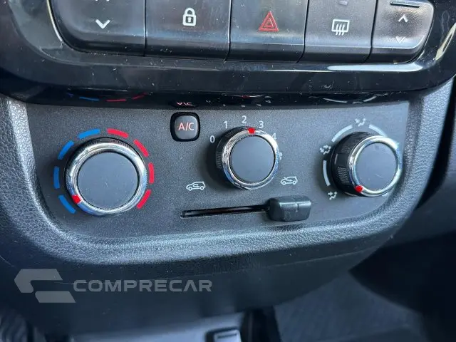 KWID - 1.0 12V SCE OUTSIDER MANUAL