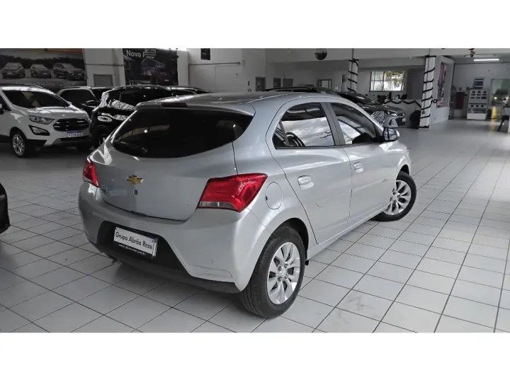 ONIX 1.4 MPFI LT 8V FLEX 4P AUTOMATICO