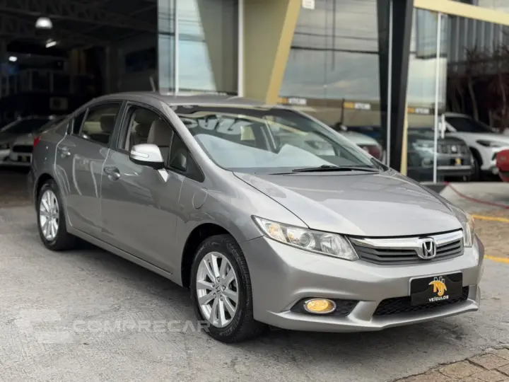 CIVIC 1.8 LXS 16V FLEX 4P AUTOMÁTICO