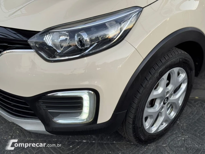 Captur 1.6 16V 4P SCE ZEN X-TRONIC AUTOMÁTICO CVT