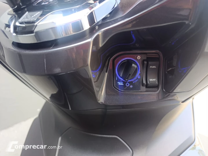 PCX 160