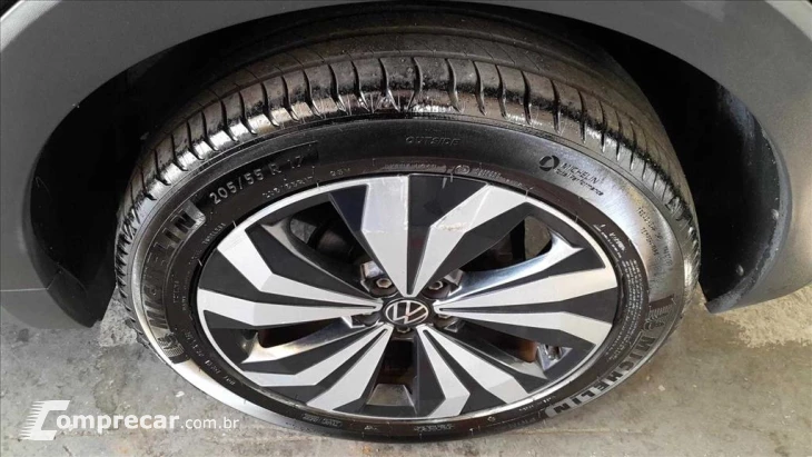 T-CROSS 1.0 200 TSI TOTAL FLEX COMFORTLINE AUTOMÁ