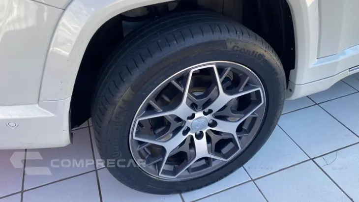 JEEP COMMANDER 2.0 TD380 TURBO OVERLAND