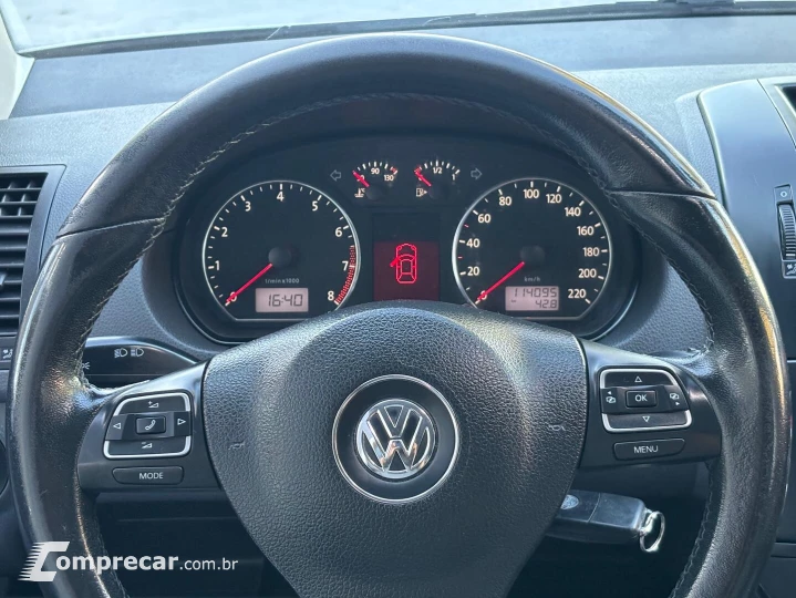 POLO SEDAN 1.6 MI 8V