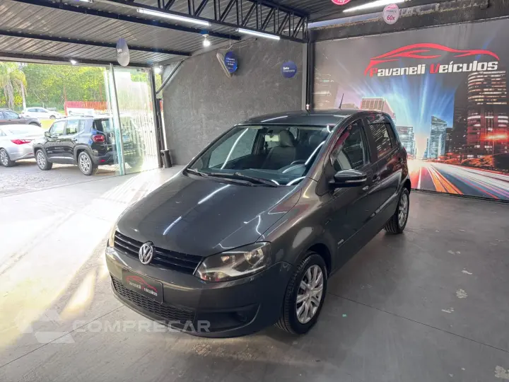 Fox 1.6 MI flex completo