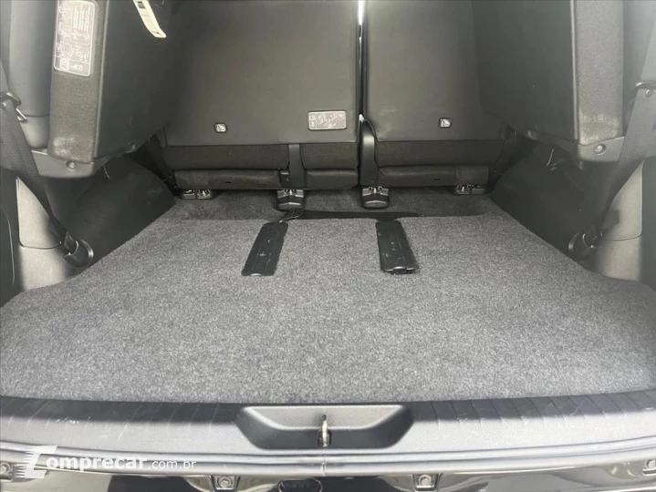 HILUX SW4 2.8 D-4D TURBO DIESEL SRX 7L 4X4 AUTOMÁ