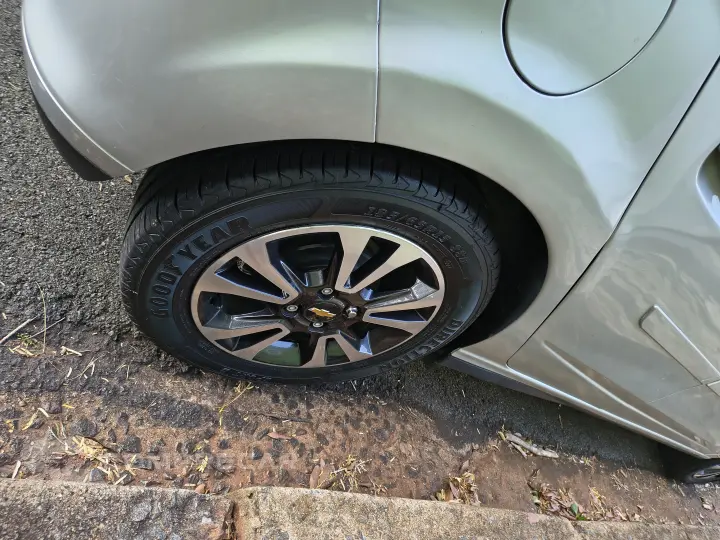 ONIX 1.4 MPFI LTZ 8V