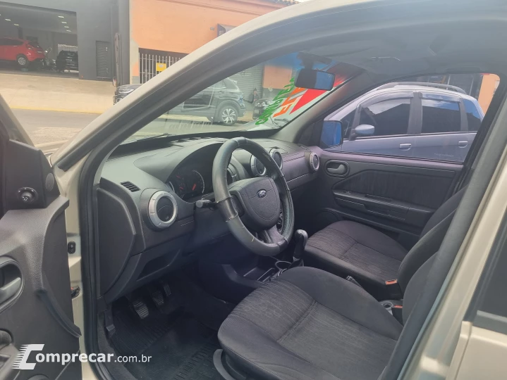 ECOSPORT 1.6 Freestyle 8V