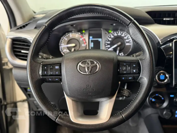 HILUX 2.8 D-4D TURBO DIESEL CD SRX 4X4 AUTOMÁTICO