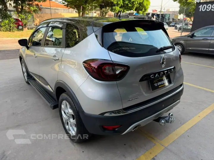 Captur 1.6 16V Sce Flex Intense X-Tronic
