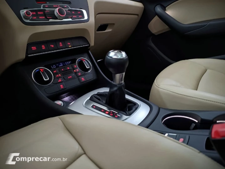 Q3 1.4 TFSI AMBIENTE FLEX 4P S TRONIC