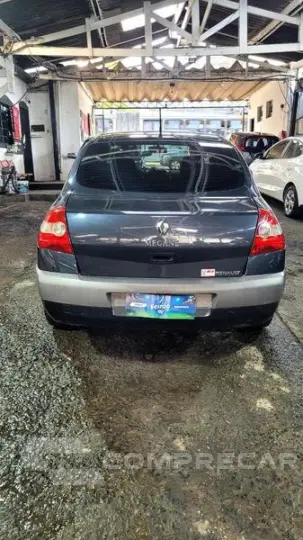 MEGANE 1.6 DYNAMIQUE 16V FLEX 4P MANUAL