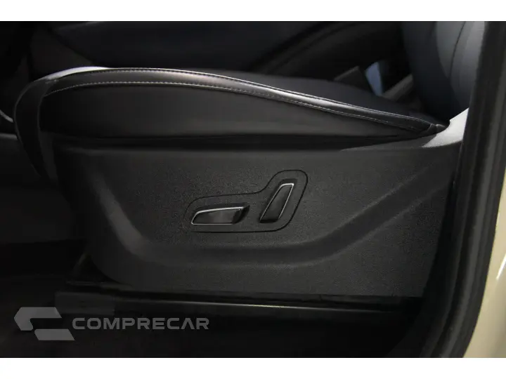 DOLPHIN MINI GS EV