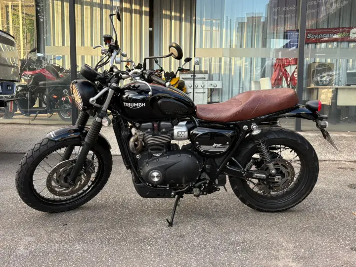 STREET SCRAMBLER 900 cc