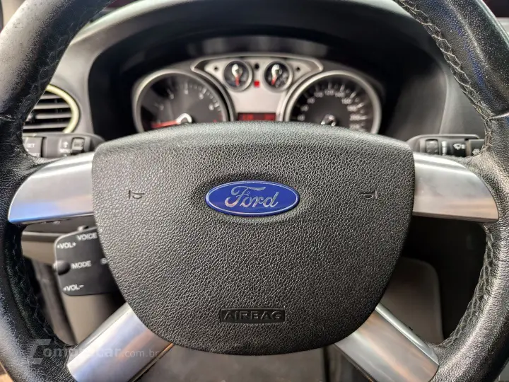 FOCUS 2.0 GLX 16V FLEX 4P MANUAL