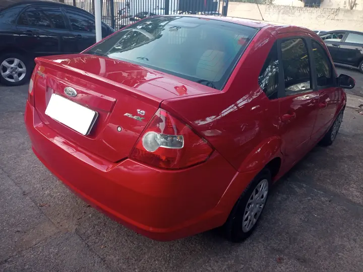 FIESTA 1.6 MPI Sedan 8V