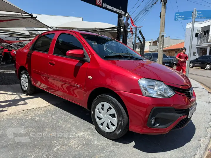 ETIOS 1.5 X Sedan 16V