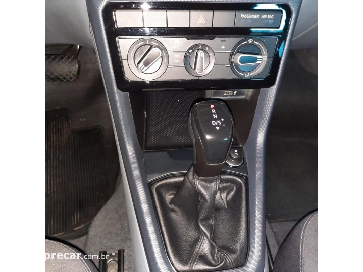 T-CROSS 1.0 200 TSI TOTAL FLEX AUTOMÁTICO