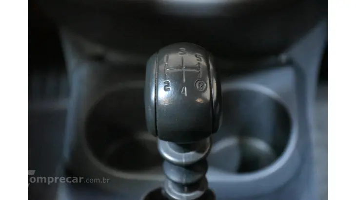 UNO - 1.0 EVO VIVACE 8V 4P MANUAL