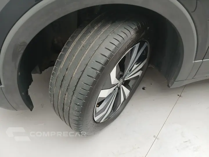 T-CROSS 1.0 200 TSI TOTAL FLEX AUTOMÁTICO