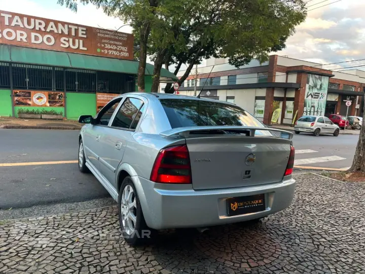 Astra Advantage 2.0 MPFI 8V FlexPower 5p
