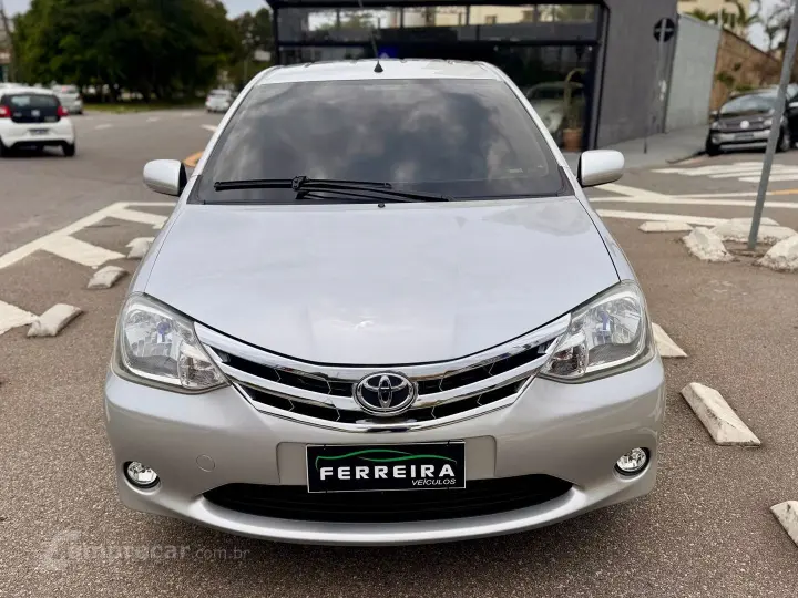 Etios 1.3 Xs 16V Flex 4P Manual
