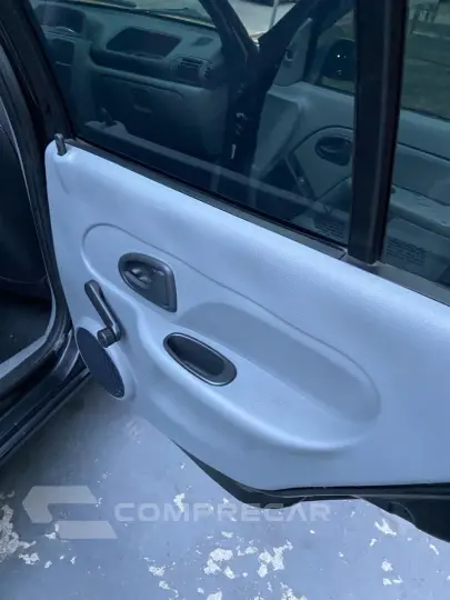 CLIO 1.0 Campus 16V