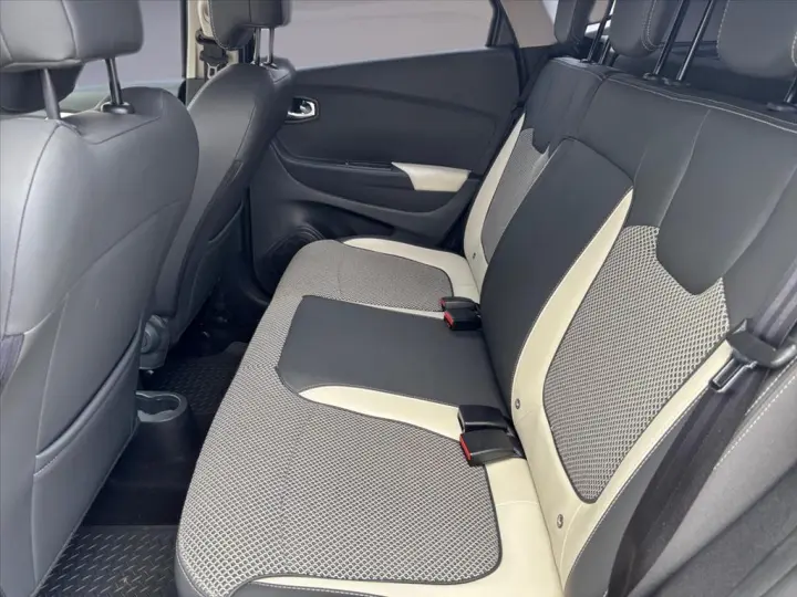 CAPTUR 2.0 16V HI-FLEX INTENSE AUTOMÁTICO