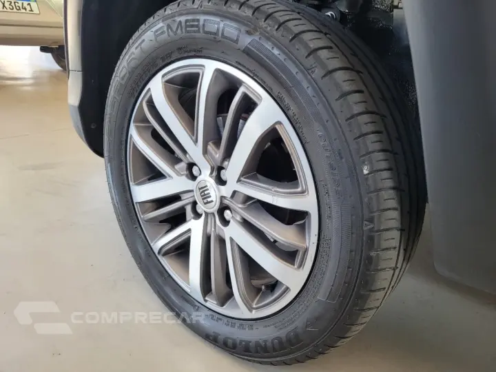 Strada Volcano 1.3 Flex 8V CD Aut.