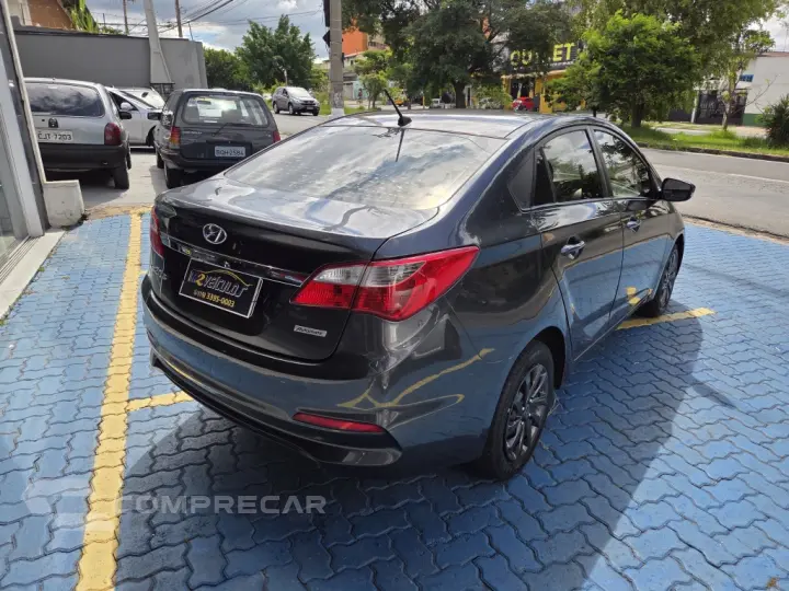 HB20S 1.6 COMFORT PLUS 16V FLEX 4P AUTOMÁTICO