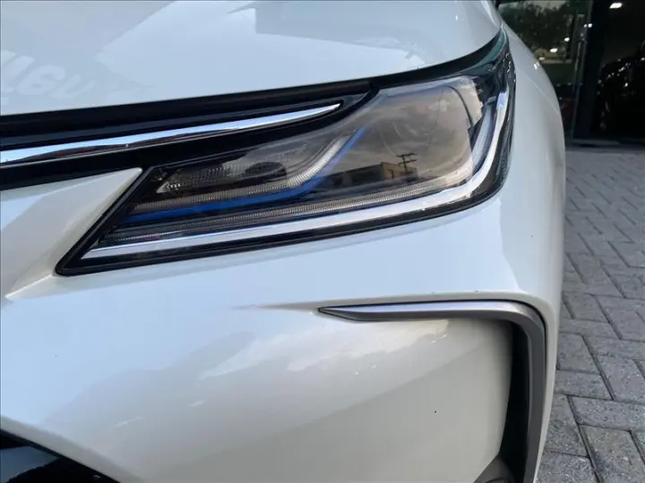 COROLLA 1.8 VVT-I Hybrid Altis Premium