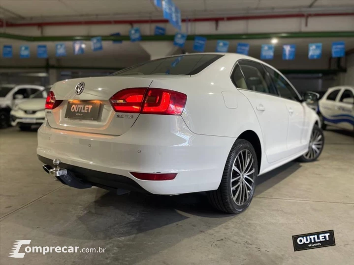 JETTA 2.0 COMFORTLINE FLEX 4P TIPTRONIC