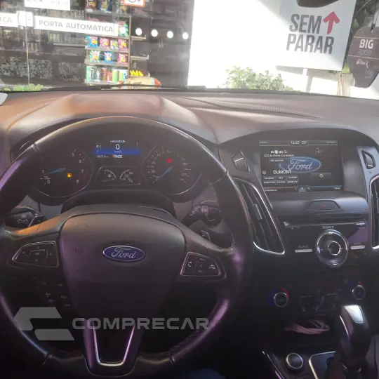 FOCUS 2.0 Titanium Hatch 16V