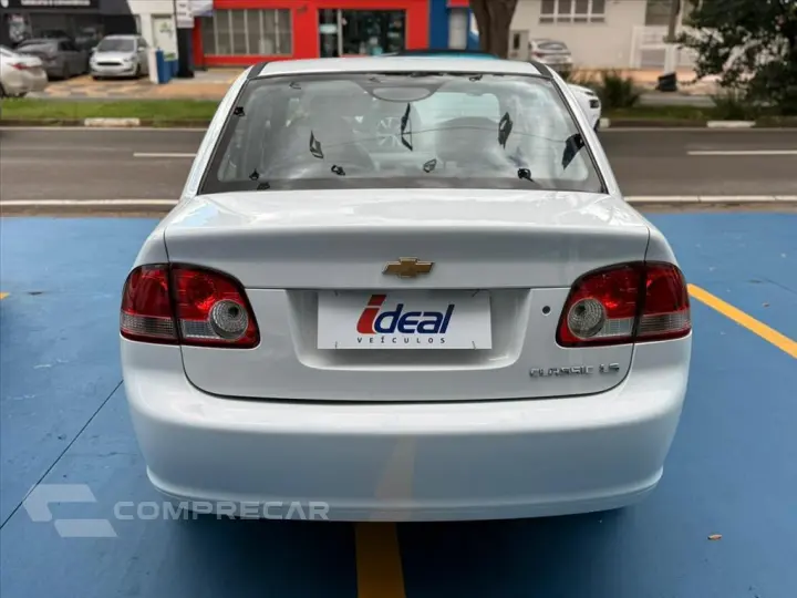 CLASSIC 1.0 MPFI LS 8V FLEX 4P MANUAL