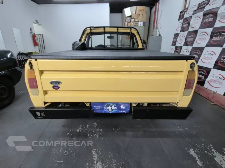 PAMPA 1.6 GL 8V CS
